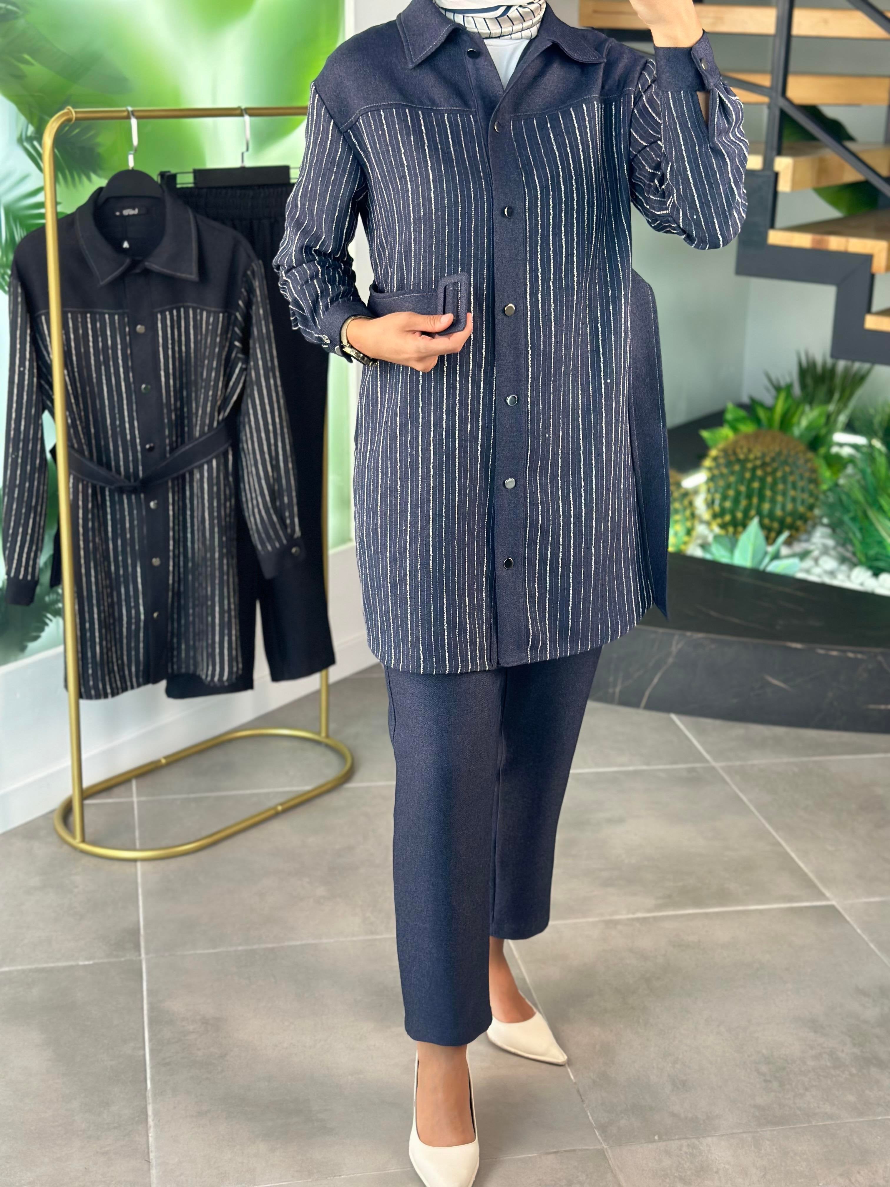 Armine Trend Dokuma Pullu Garnili Pantolonlu İkili Takım – Lacivert | 25KT664