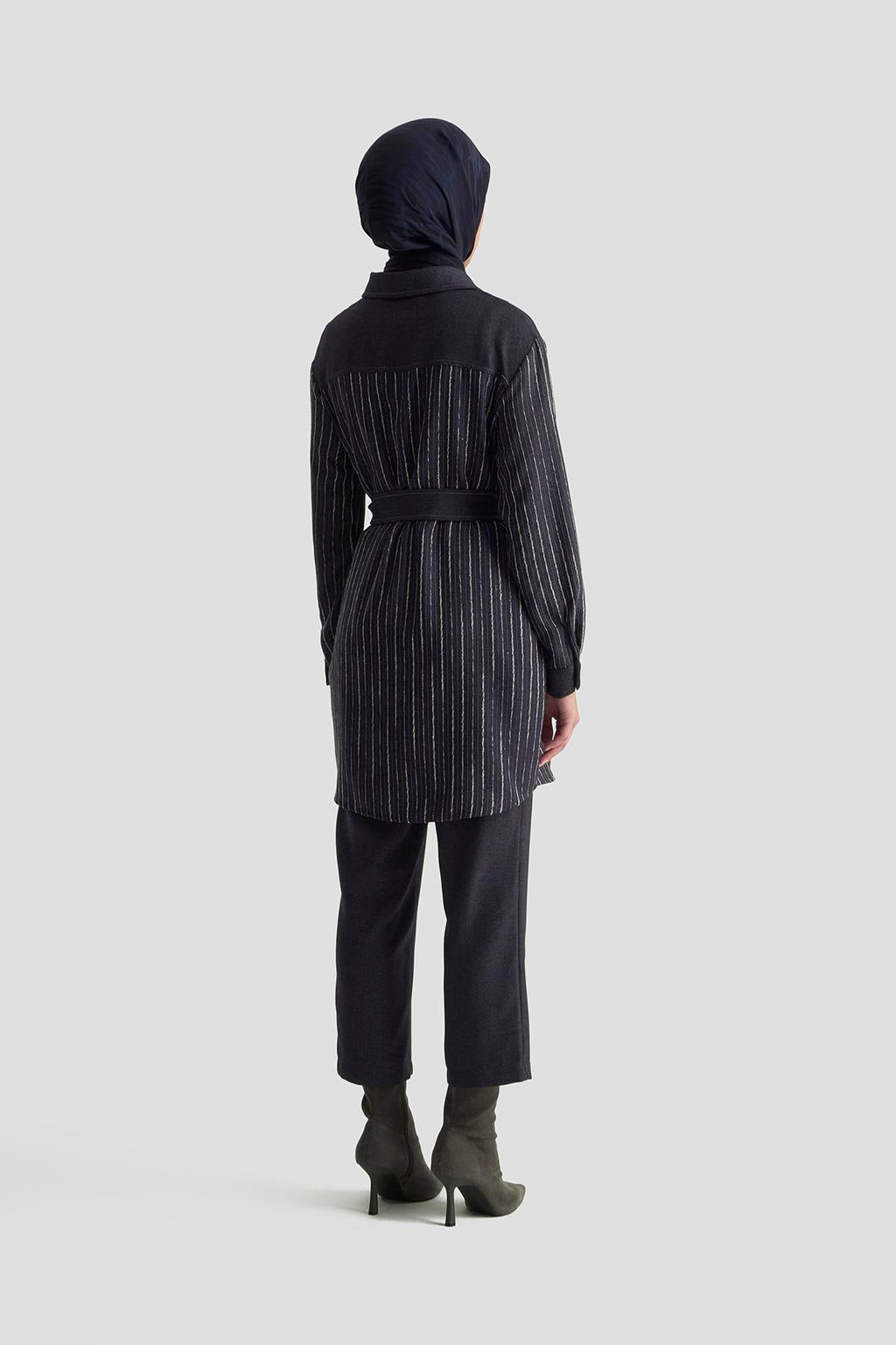 Armine Trend Dokuma Pullu Garnili Pantolonlu İkili Takım – Lacivert | 25KT664