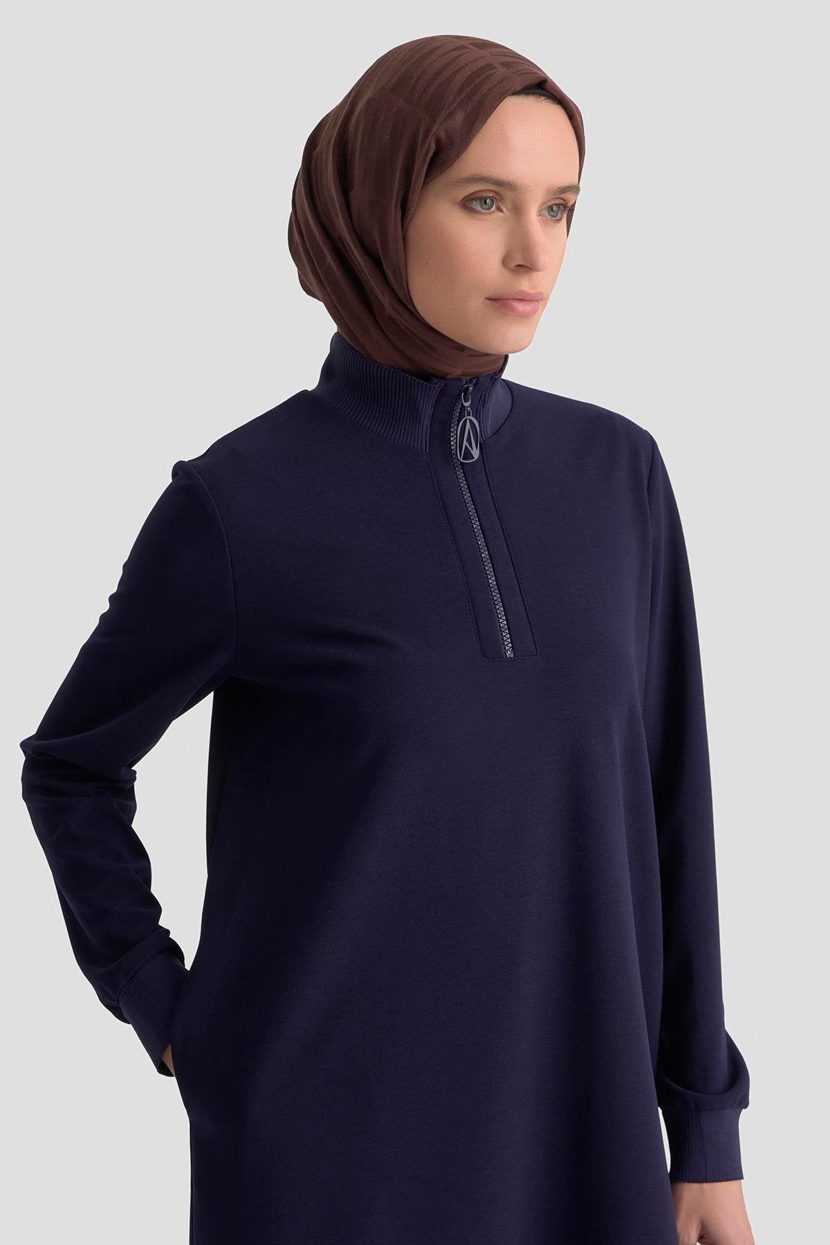 Armine Trend Kolları Ribanalı Yarım Fermuarlı Tunik – Lacivert | 25KT456