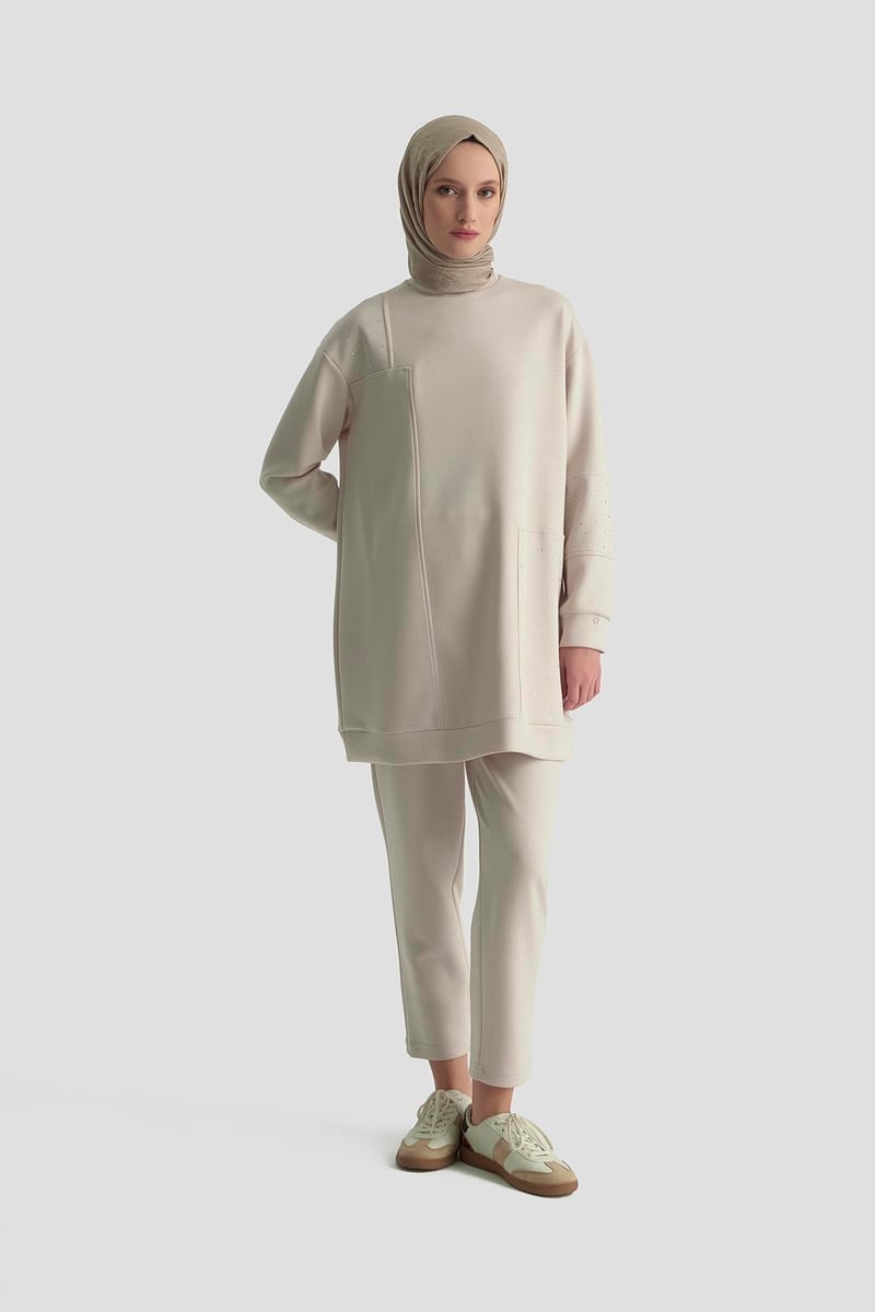 Taş Detaylı Pantolonlu İkili Takım (Bej – 25YT616)