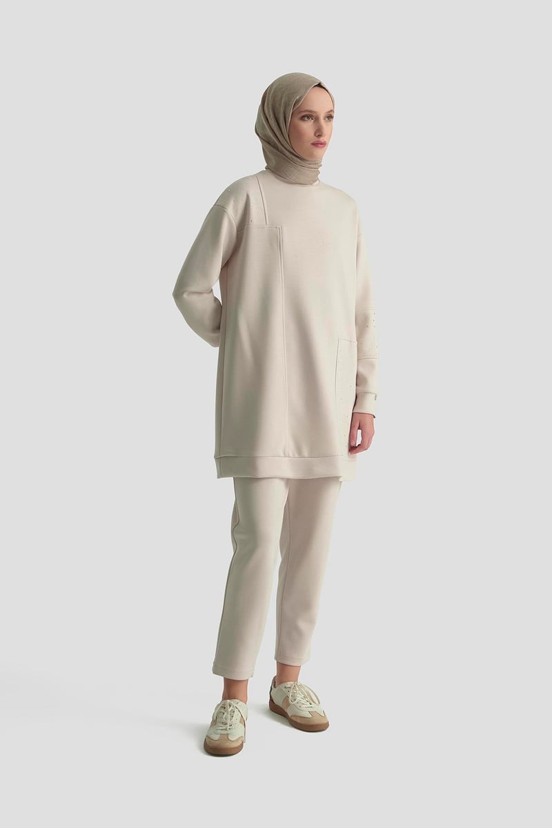 Taş Detaylı Pantolonlu İkili Takım (Bej – 25YT616)